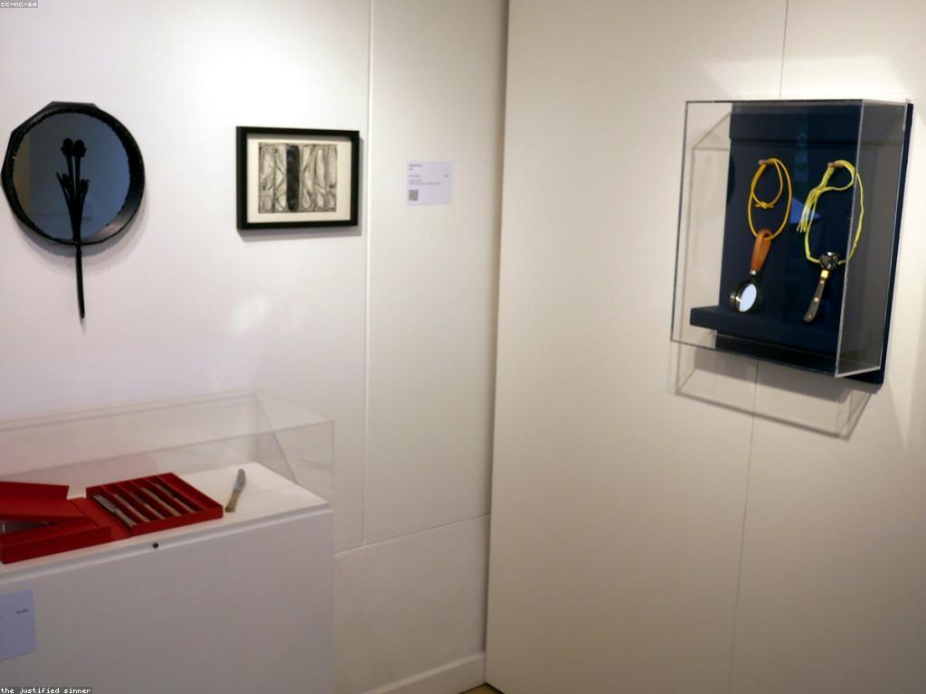 ក្បាលកាំបិត: ការប្រើប្រាស់ និងប្រព័ន្ធគ្រប់គ្រង