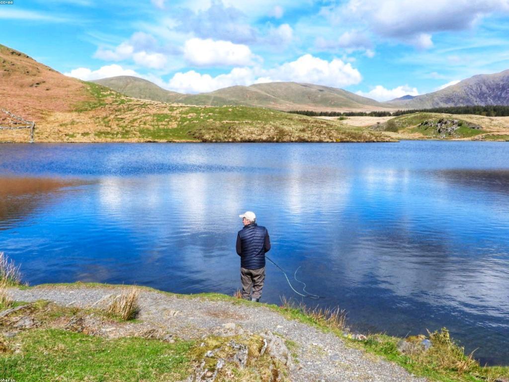 ទីកន្លែងបាញ់ត្រីសម្រន់ក្នុងប្រទេសកម្ពុជា